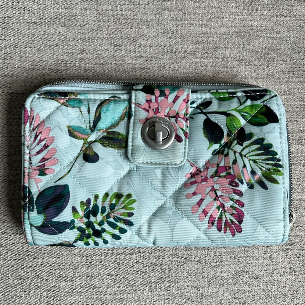 Vera Bradley Turnlock Wallet in Seawater Blooms Performance Twill